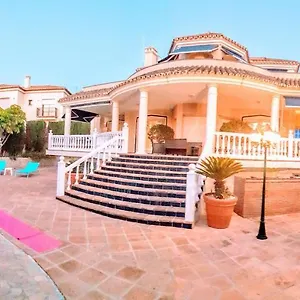 Alojamento de Acomodação e Pequeno-almoço Casa Brabant, Mijas